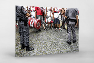 FC São Paulo Fans Waiting To Get In The Stadium - Gabriel Uchida - 11FREUNDE BILDERWELT