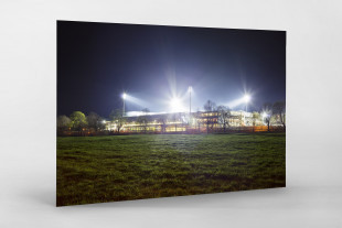 Schwarzwald-Stadion bei Flutlicht (Farbe) - Christoph Buckstegen - 11FREUNDE BILDERWELT