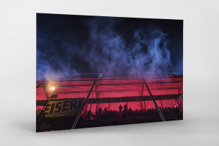 Red Light Special an der Alten Försterei - Bengalische Feuer 1. FC Union Berlin - Foto als Wandbild