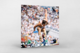 Im Sprung - Sport Fotografien als Wandbilder - Leichtathletik Weitsprung Foto - NoSports Magazin 