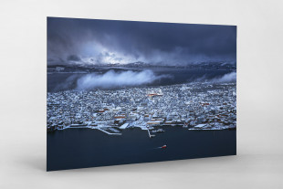 Flutlicht im norwegischen Tromsø - Fußballplatz - Wandbild