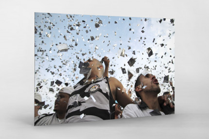 Corinthians Fans Celebrating (1) - Gabriel Uchida - 11FREUNDE BILDERWELT
