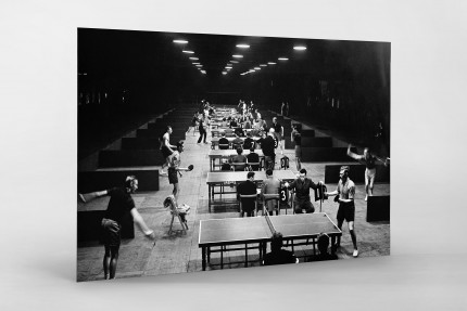Tischtennis 1954 - Sport Fotografien als Wandbilder - Tischtennis Foto - NoSports Magazin - 11FREUNDE SHOP