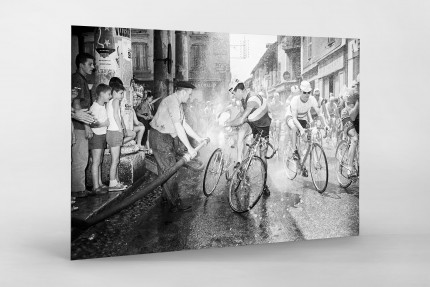 Erfrischung bei der Tour 1961