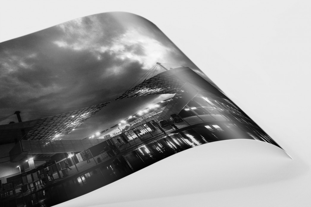 Essen im Regen als FineArt-Print