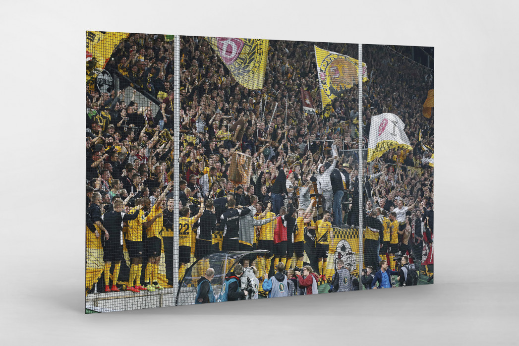 Dresden jubelt im Pokal als auf Alu-Dibond kaschierter Fotoabzug