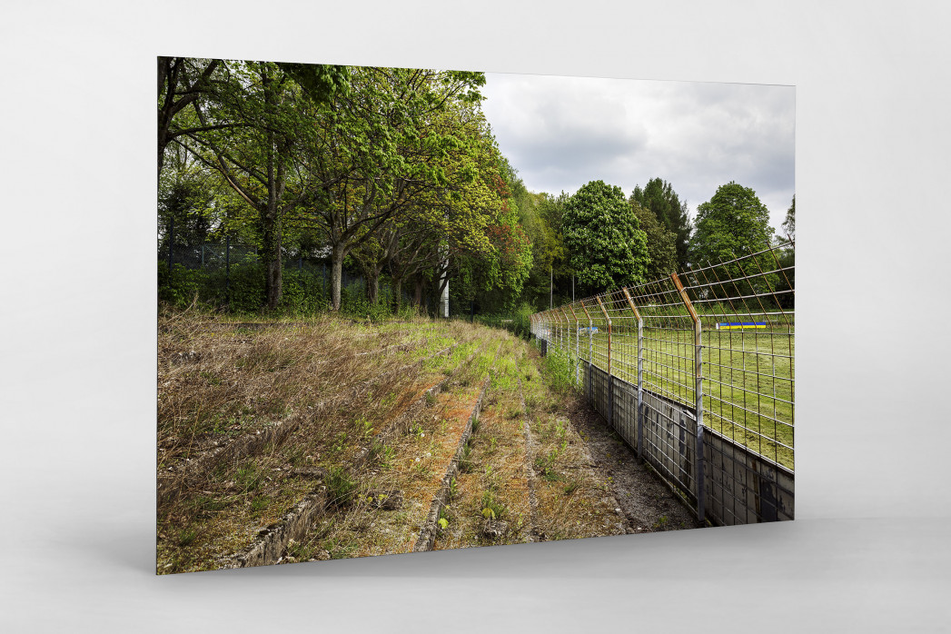 Verlassene Stadien - Solingen (2) als auf Alu-Dibond kaschierter Fotoabzug