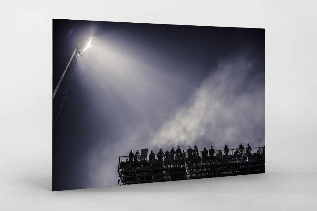 Zusatztribüne im Flutlicht als auf Alu-Dibond kaschierter Fotoabzug