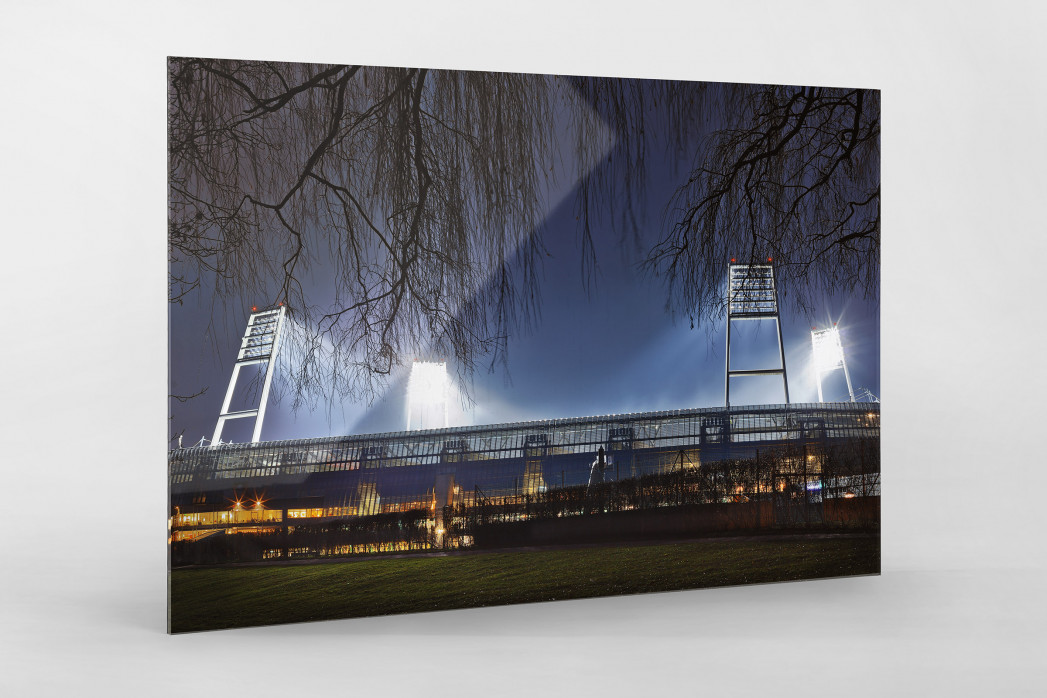 Weserstadion bei Flutlicht (Farbe-Querformat-2) als Direktdruck auf Alu-Dibond hinter Acrylglas