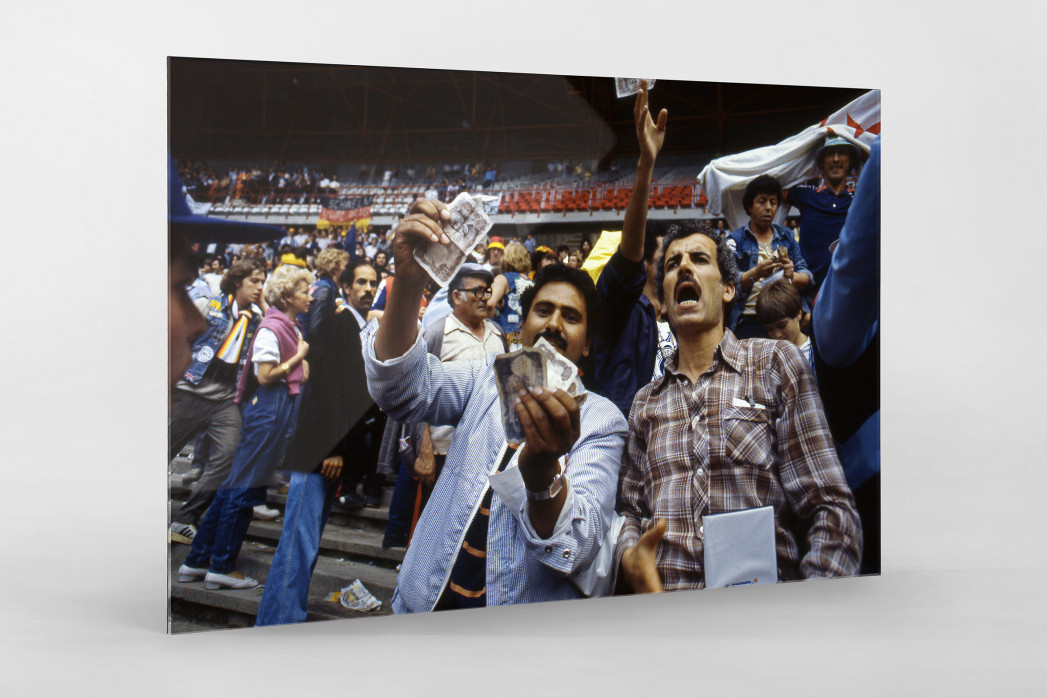 Algerische Fans in Gijon als Direktdruck auf Alu-Dibond hinter Acrylglas