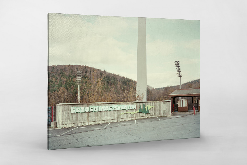 Witness Of Glory Times: Aue als Leinwand auf Keilrahmen gezogen