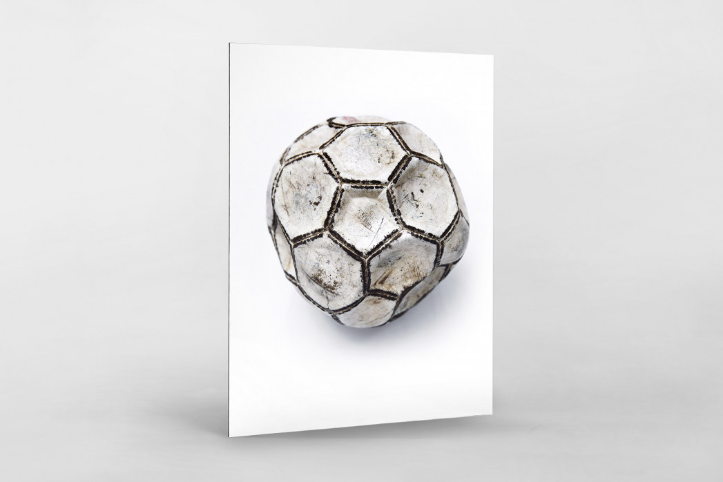 Alter Ball als auf Alu-Dibond kaschierter Fotoabzug