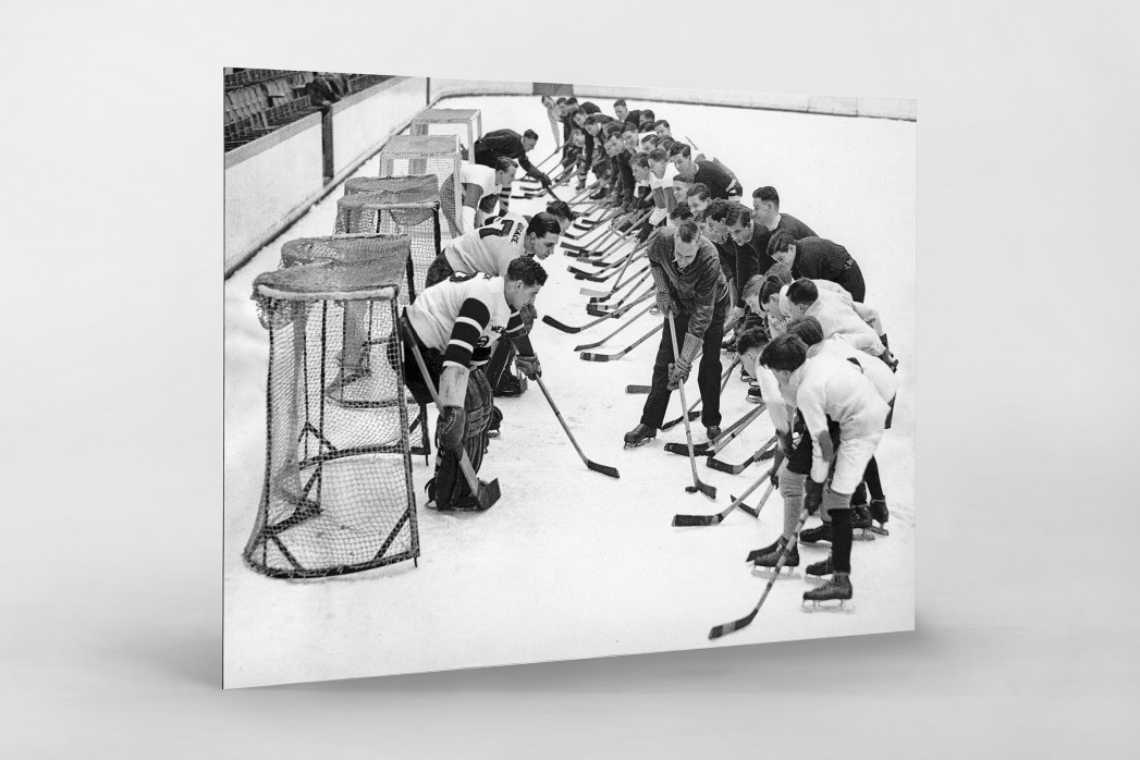 Eishockeytraining in der Wembley Arena als auf Alu-Dibond kaschierter Fotoabzug