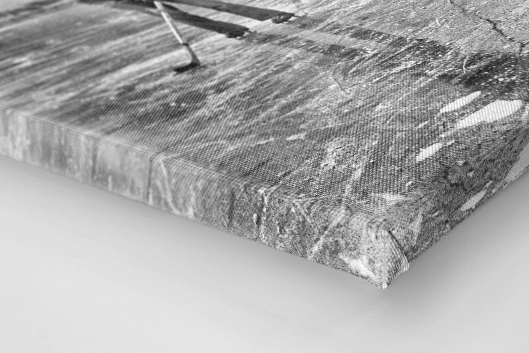 Eishockey draußen auf dem See als Leinwand auf Keilrahmen gezogen (Detail)