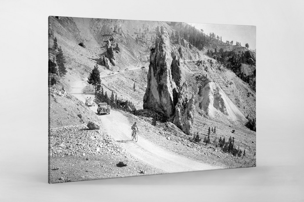 Am Col d'Izoard bei der Tour 1938 als Leinwand auf Keilrahmen gezogen