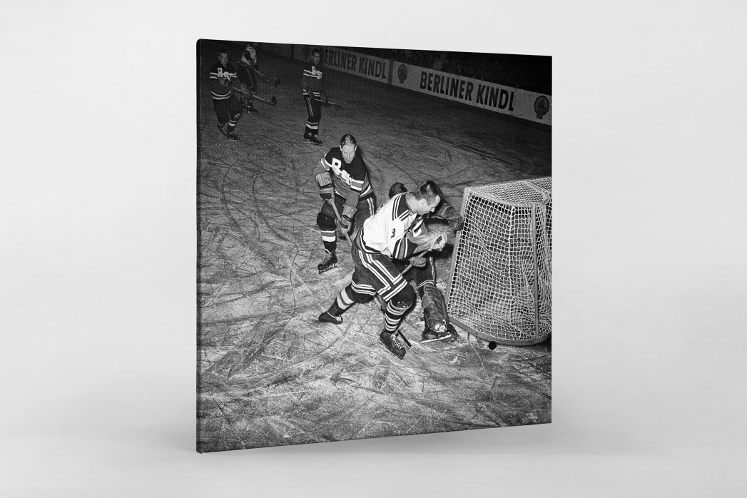 Eishockey in Berlin 1961 als Leinwand auf Keilrahmen gezogen