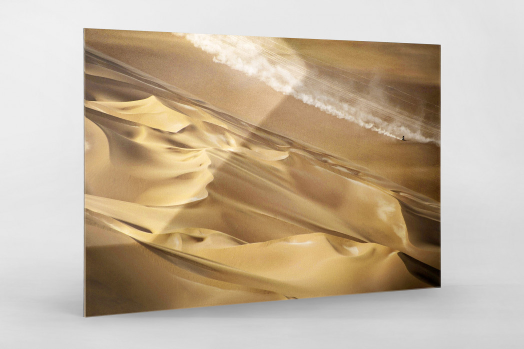 Motorrad im chilenischen Sand (2) als Direktdruck auf Alu-Dibond hinter Acrylglas