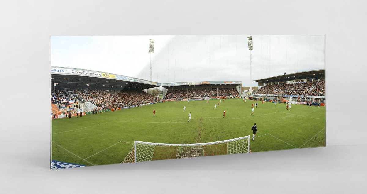 Essen (Georg-Melches-Stadion) als Direktdruck auf Alu-Dibond hinter Acrylglas