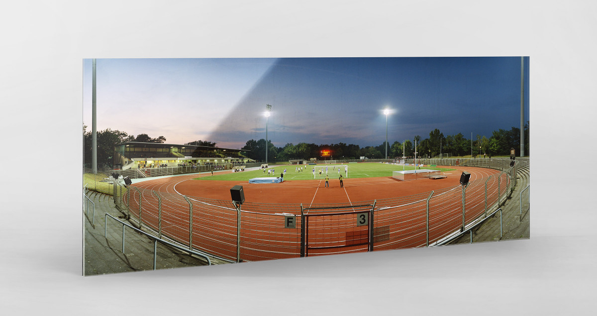 Berlin (Mommsenstadion) als Direktdruck auf Alu-Dibond hinter Acrylglas