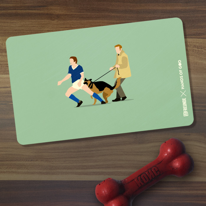 Frühstücksbrettchen: Kalter Hund - Hands Of God x 11FREUNDE