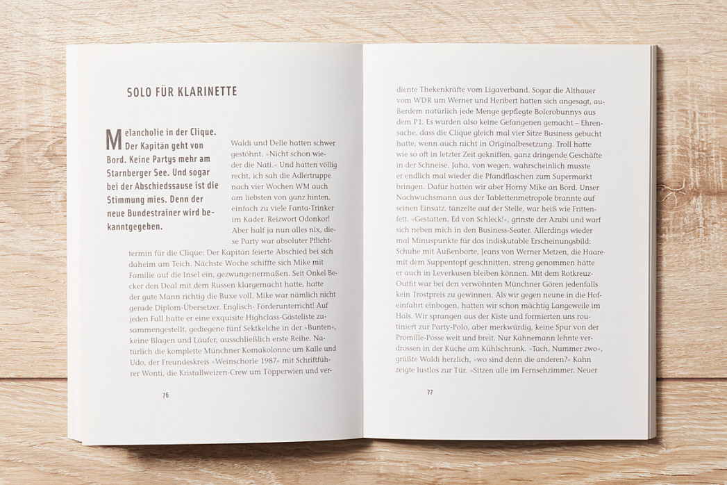 Viererkette auf der Doppelnull: Die Günter-Hetzer-Kolumnen - Fußballbuch - 11FREUNDE SHOP