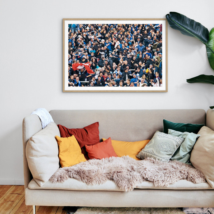 HSV Fans bei der Relegation nach dem Tor - 11FREUNDE SHOP - Fußball Wandbild