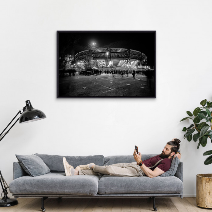 Stadio San Paolo bei Flutlicht (SW) - Fußball Wandbild - 11FREUNDE SHOP