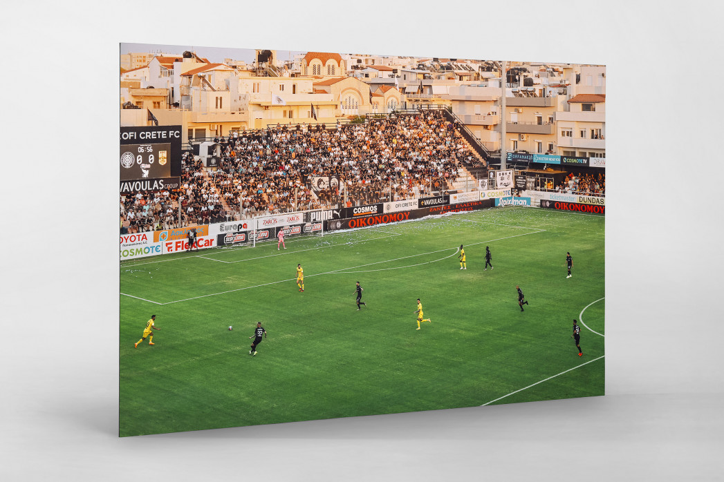 Auf Kreta im Theodoros-Vardinogiannis-Stadion - Akis Katsoudas - Die ganze Welt ist ein Spielfeld