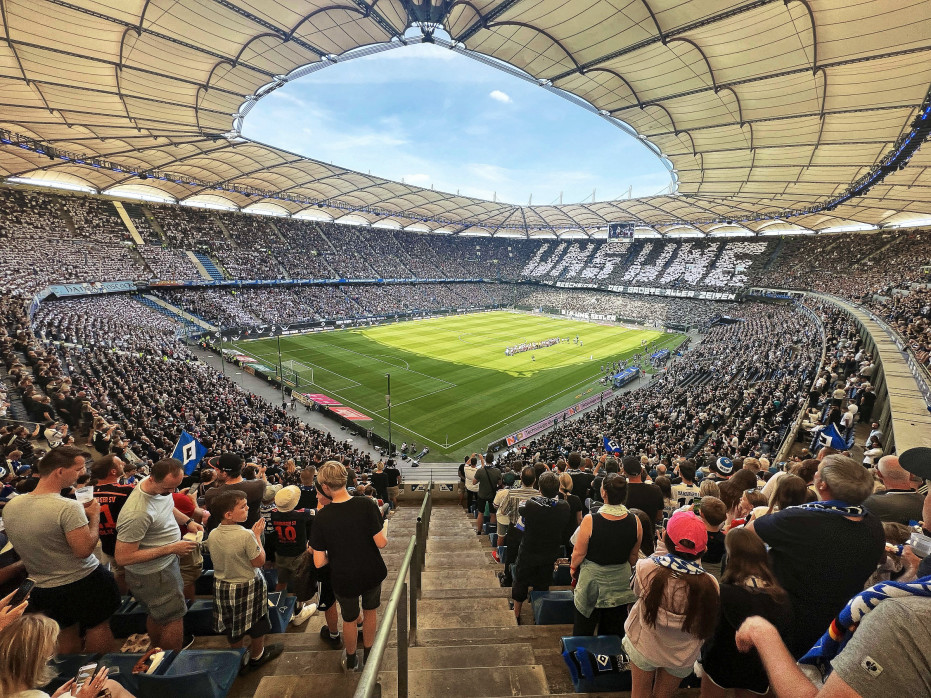 Uns-Uwe-Choreo im Volksparkstadion - Wandbild