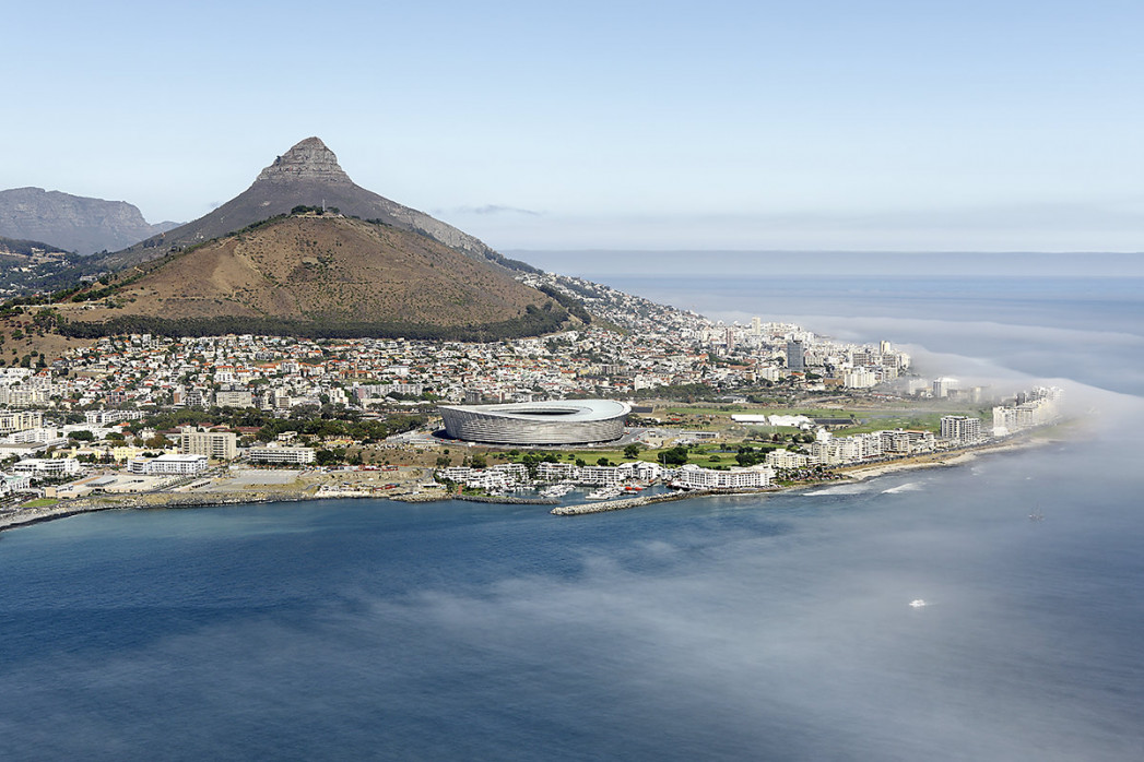 Cape Town Stadium vom Wasser aus - 11FREUNDE BILDERWELT