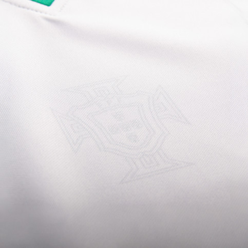 Portugal 1995 Away Retro Football Shirt