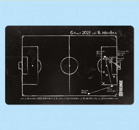 11FREUNDE-Frühstücksbrettchen: Gaus 2023 (Siegtor 1. FC Saarbrücken vs. Bayern München)