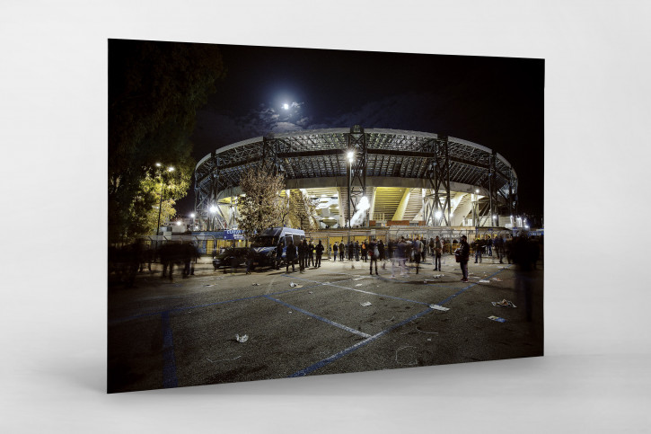 Stadio San Paolo bei Flutlicht (Farbe)