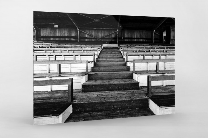 Tribüne Rudolf-Kalweit-Stadion (Schwarzweiß) - Foto Christoph Buckstegen