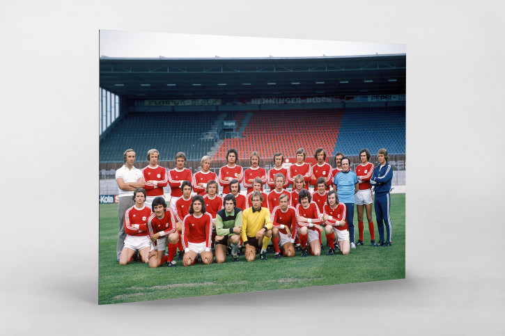 Kickers Offenbach Mannschaftsfoto 1975/76 - 11FREUNDE BILDERWELT