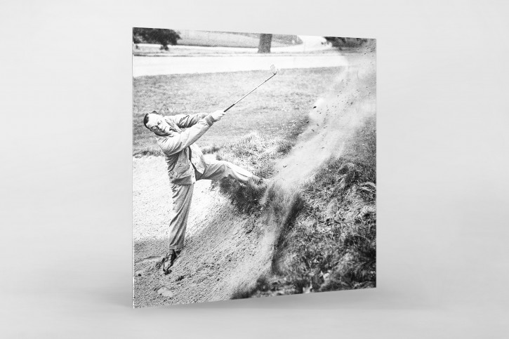 Ein kraftvoller Schlag - Sport Fotografie als Wandbild - Golf Foto - NoSports Magazin - 11FREUNDE SHOP