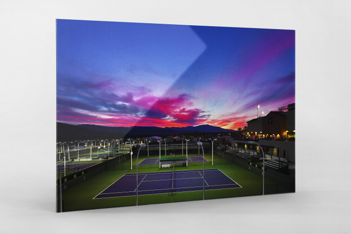 Trainingsplätze unter Abendhimmel - Sport Fotografien als Wandbilder - Tennis Foto - NoSports Magazin 