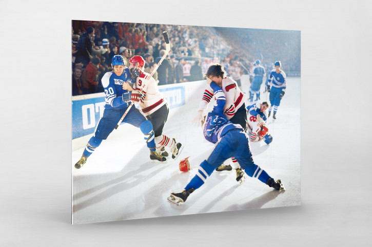 Kampf auf dem Eis - Sport Fotografie als Wandbild - Eishockey Foto - NoSports Magazin 