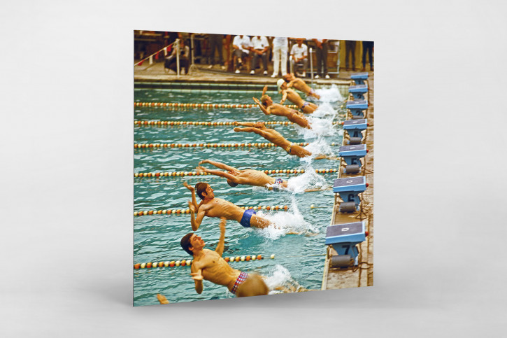 Rückwärts ins Wasser - Sport Fotografie als Wandbild - Schwimmen Foto - NoSports Magazin - 11FREUNDE SHOP