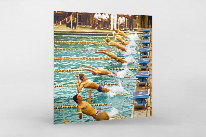 Rückwärts ins Wasser - Sport Fotografie als Wandbild - Schwimmen Foto - NoSports Magazin - 11FREUNDE SHOP