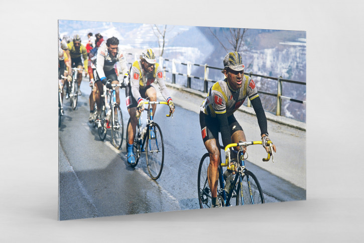 Schmutzig bei Mailand-Sanremo - Sport Fotografien als Wandbilder - Radsport Foto - NoSports Magazin 