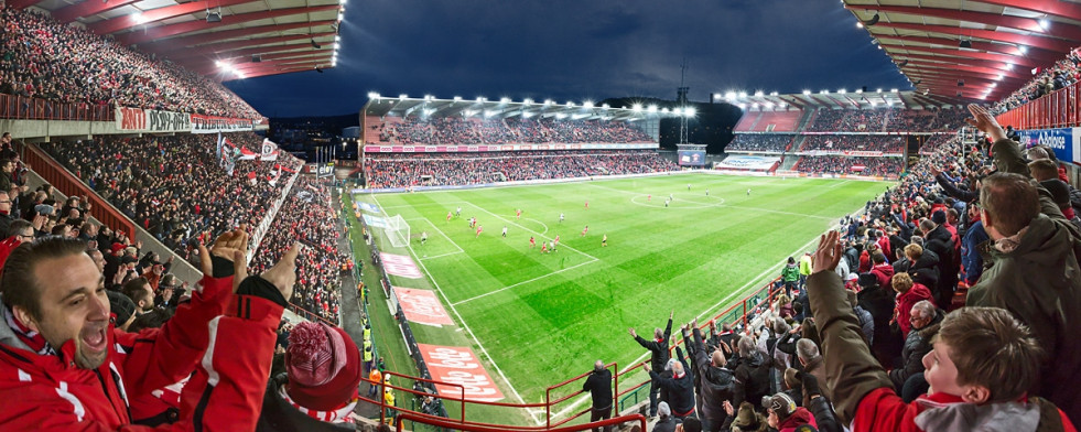 Lüttich - Stadion Wandbild Maurice-Dufrasne-Stadion - 11FREUNDE SHOP