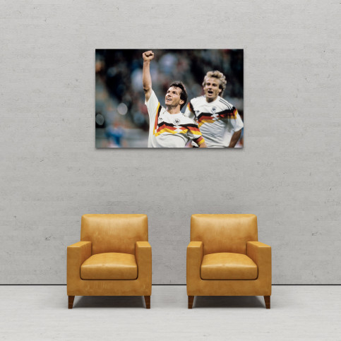 WM 1990 Lothar Matthäus und Jürgen Klinsmann - 11FREUNDE BILDERWELT
