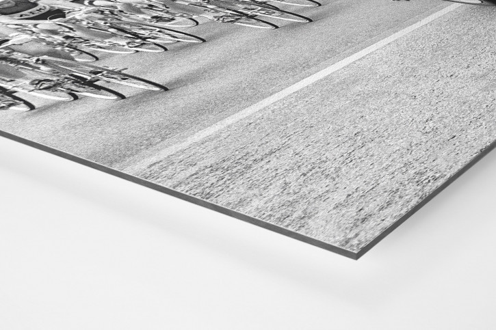 Fahrerfeld hinter Startwagen - Wandbild Radsport Deutschland-Rundfahrt 1961