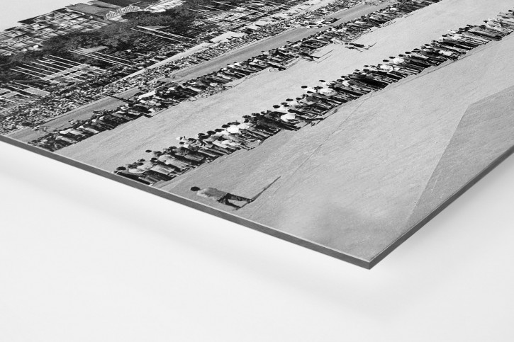 Blick auf den Eiffelturm bei der Tour 1951 - Wandbild