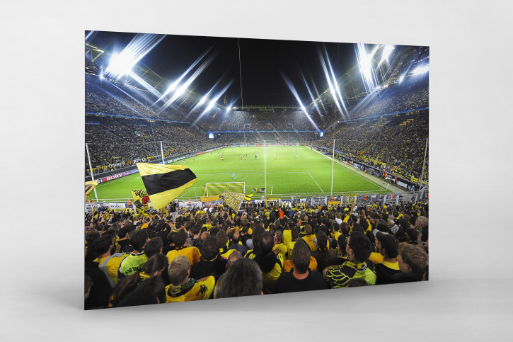 Flutlichtspiel in Dortmund von der Südtribüne aus - Wandbild