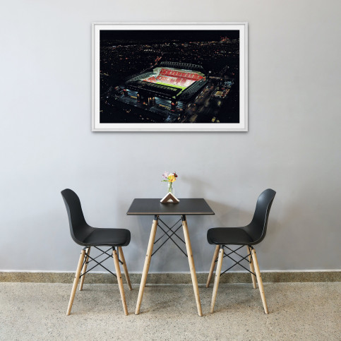 Wandbild: Anfield leuchtet bei Nacht - Luftbildaufnahme des Stadions vom FC Liverpool