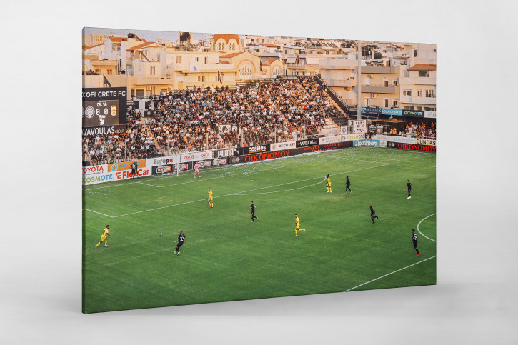 Auf Kreta im Theodoros-Vardinogiannis-Stadion - Akis Katsoudas - Die ganze Welt ist ein Spielfeld