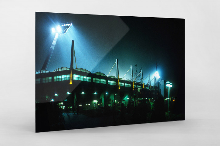Ulrich Haberland Stadion bei Flutlicht - Stadionfotografie aus Leverkusen