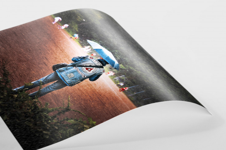 Altona-Fan im Regen - Foto Fußballfan Titel Cover 11FREUNDE Ausgabe #155
